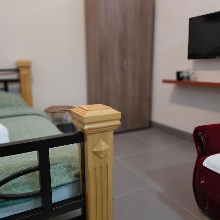Studio Apartman Rea Kotor Luaran gambar