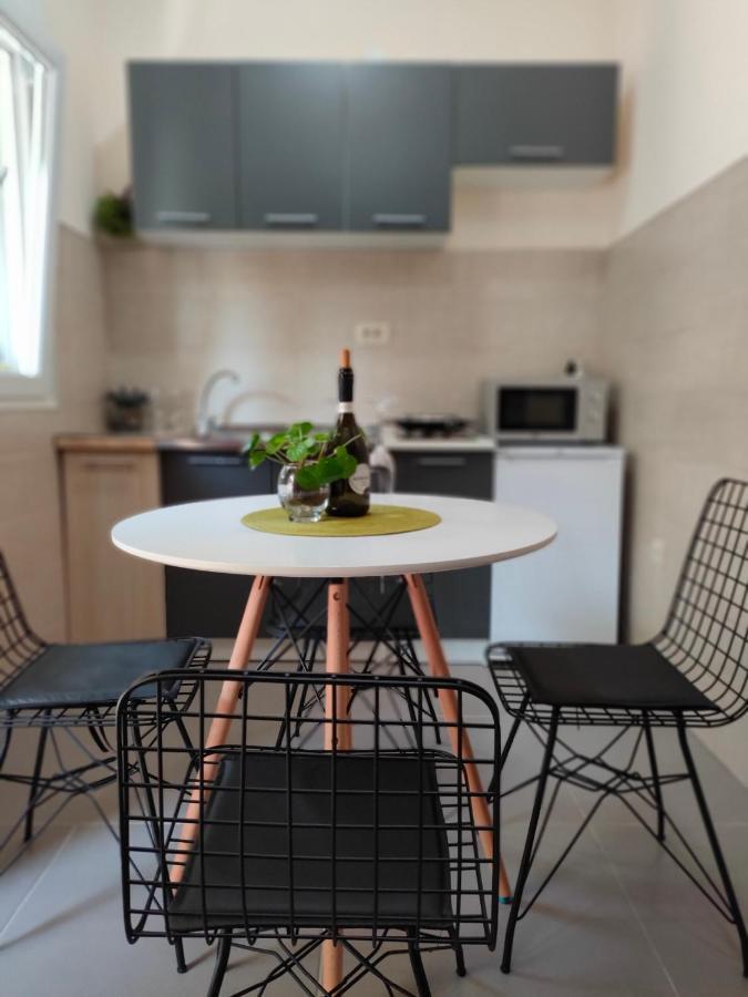 Studio Apartman Rea Kotor Luaran gambar